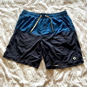 Vuori Kore Shorts - Large